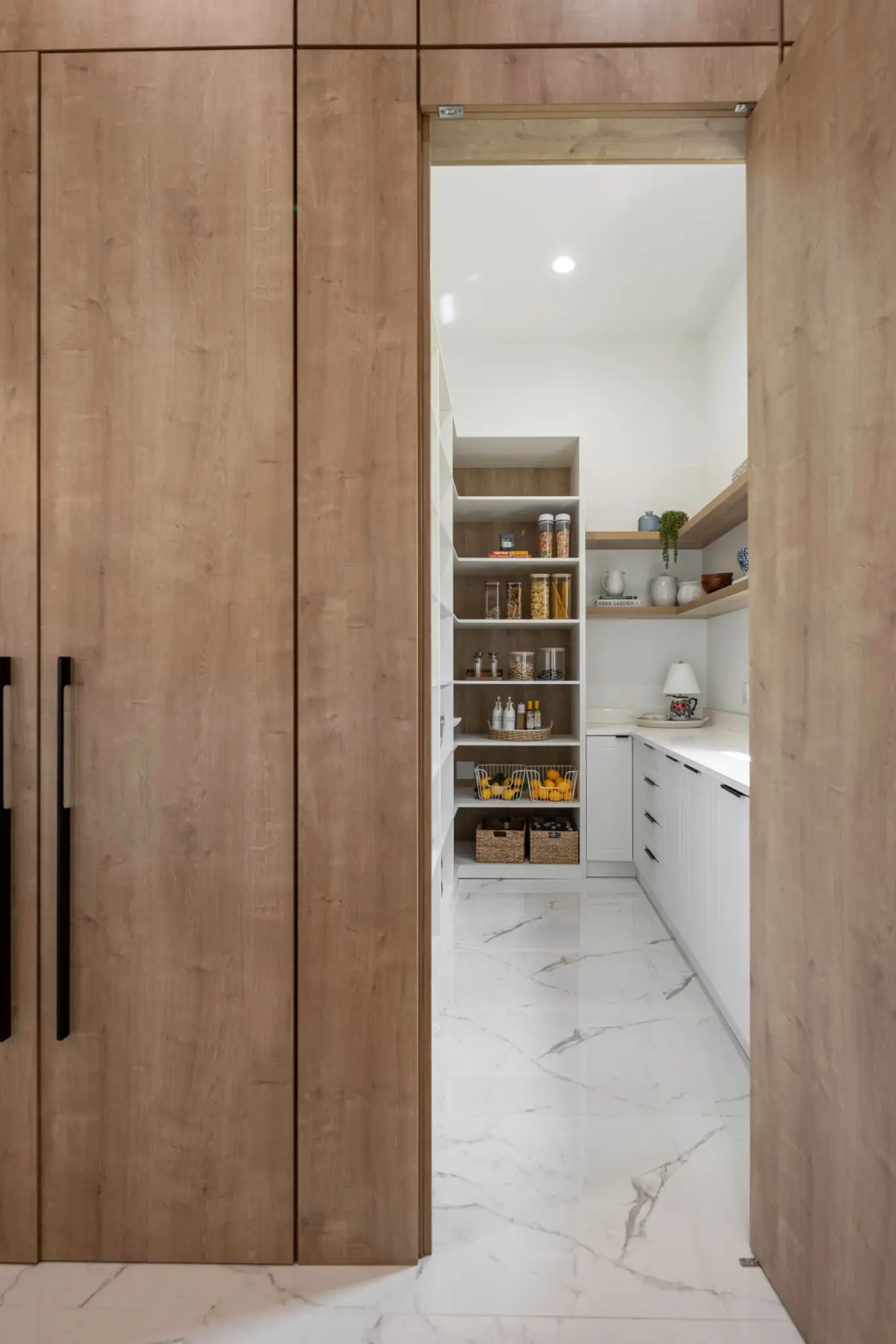 Fotografia de interiores da casa modelo de Flavia Piccichelli em Bella Collina
