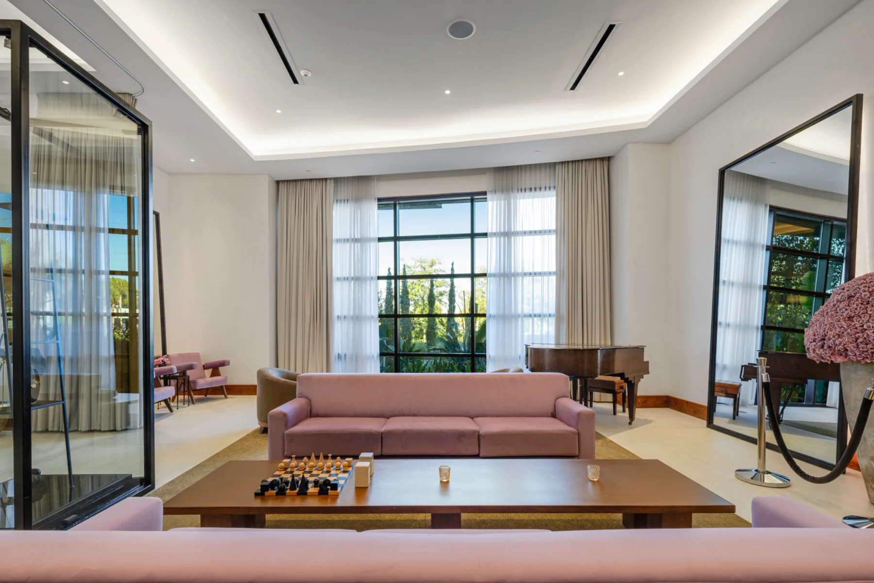 Fotografia de interiores do lobby e das áreas comuns do ette hotel em Orlando
