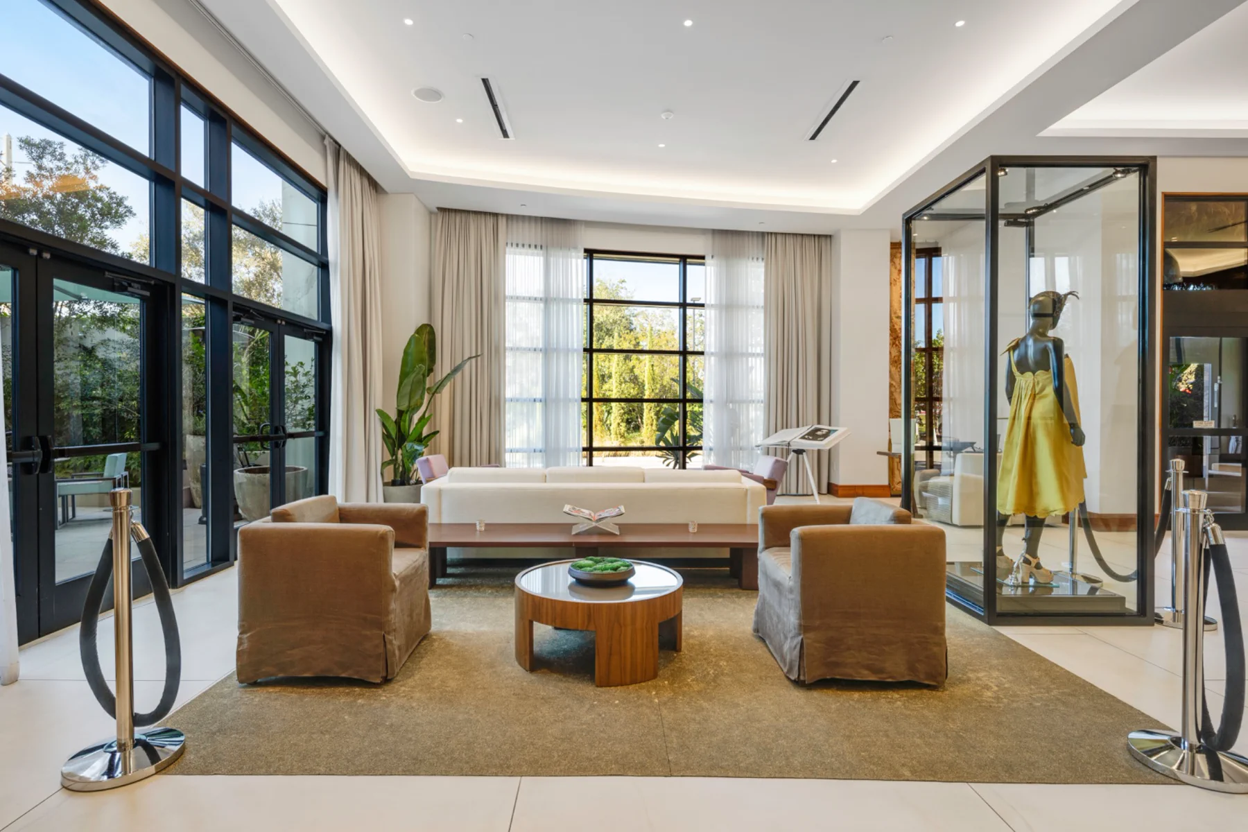 Fotografia de interiores do lobby e das áreas comuns do ette hotel em Orlando
