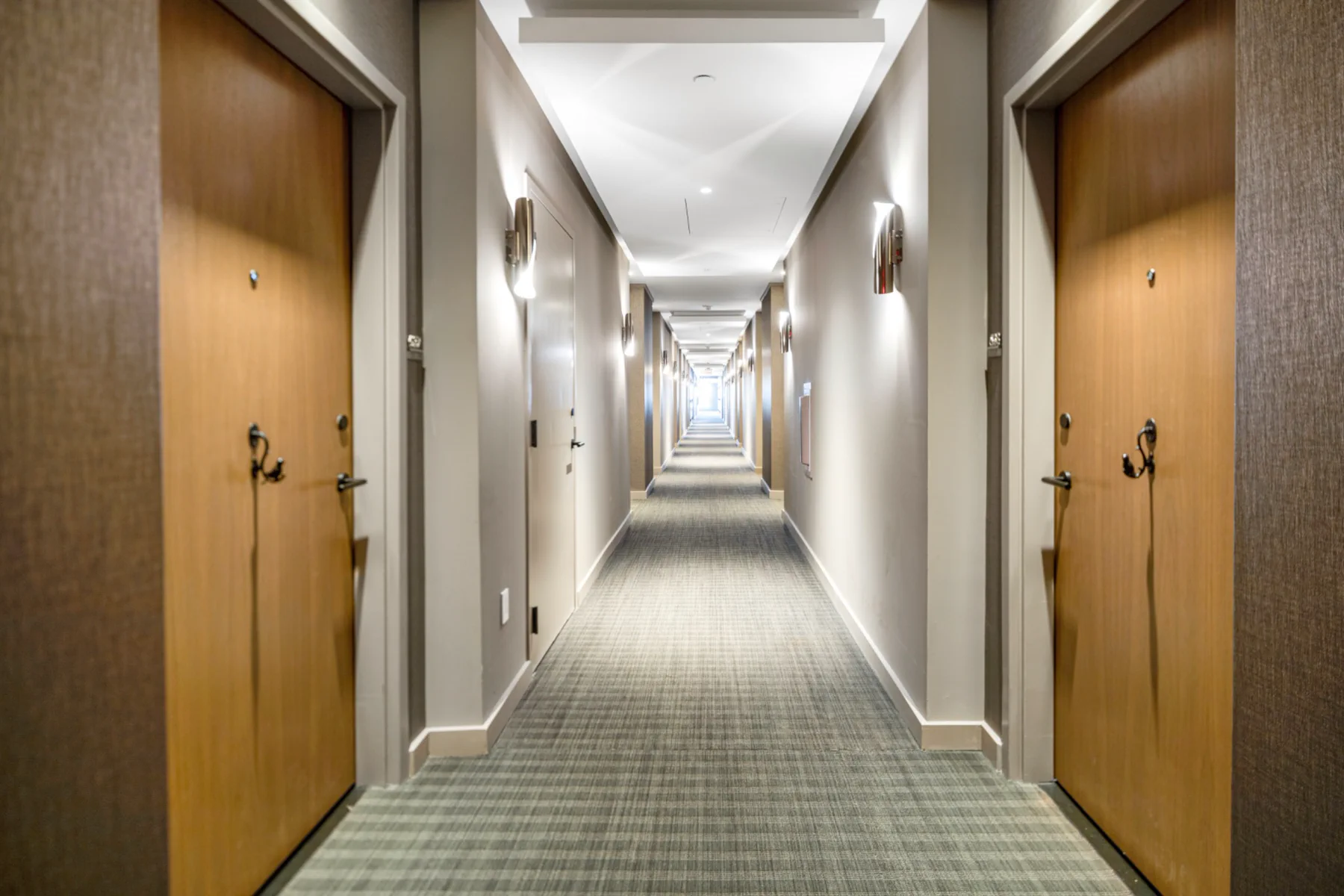 Fotografia de interiores das suítes e acomodações do ette hotel em Orlando