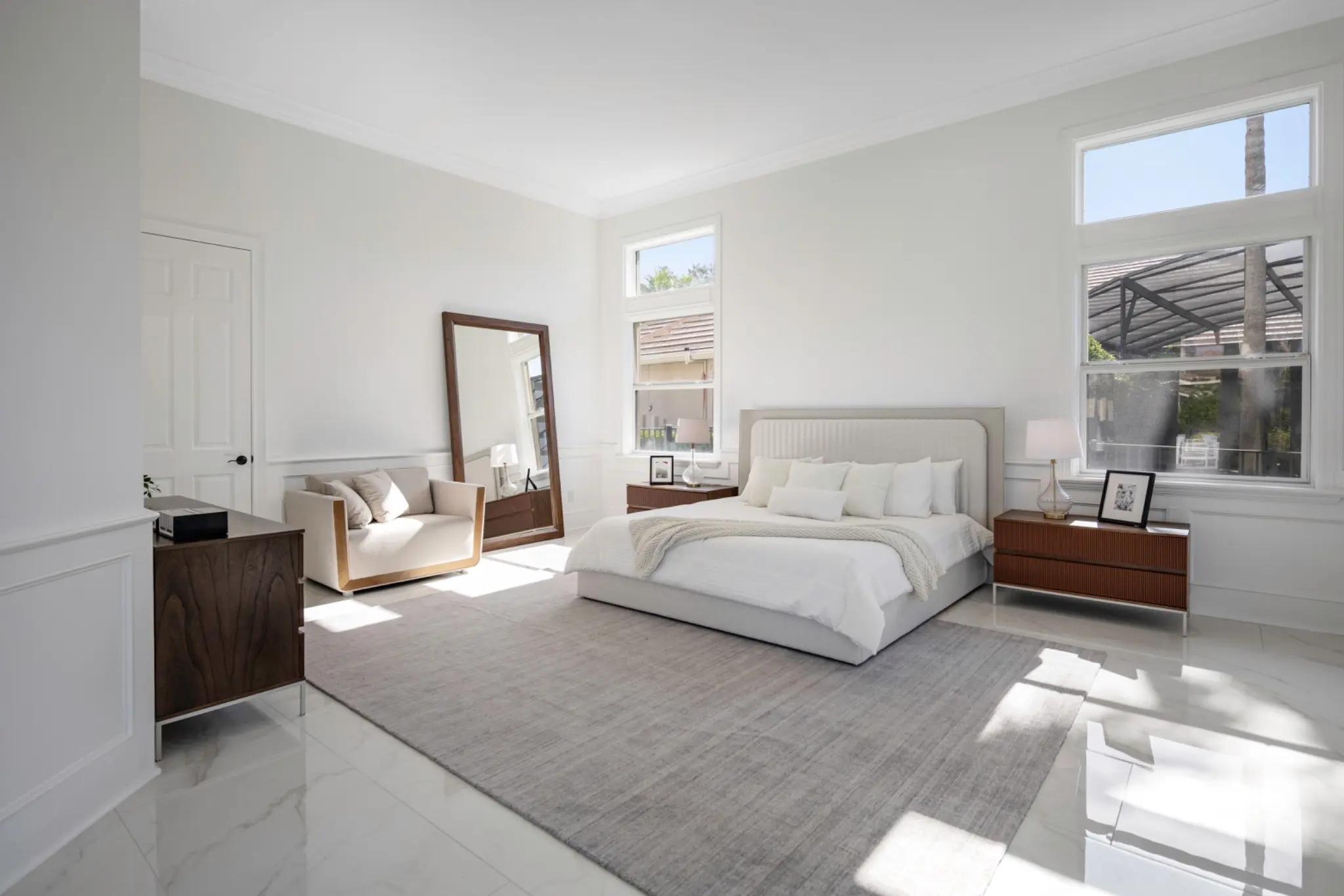 Mobiliário e ambientes de casa preparada para venda pela MAX Designer em Orlando