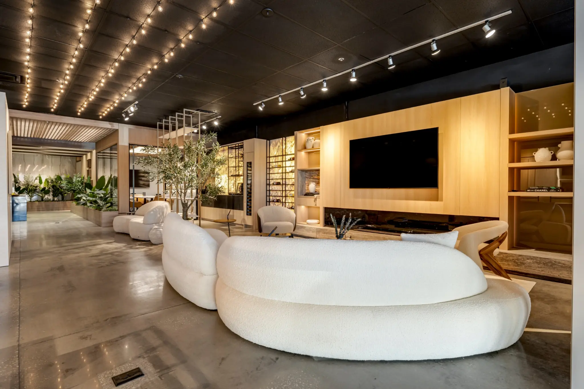 Fotografia comercial do showroom da SCA Orlando